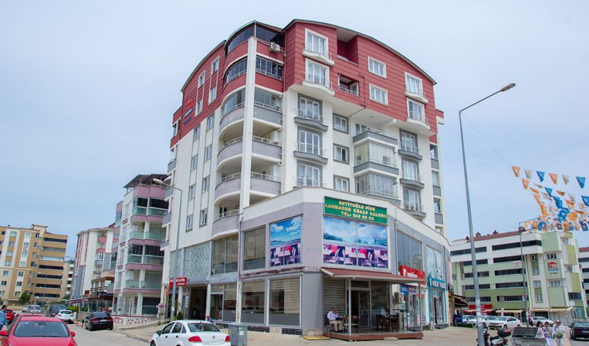 Barış Apartmanı